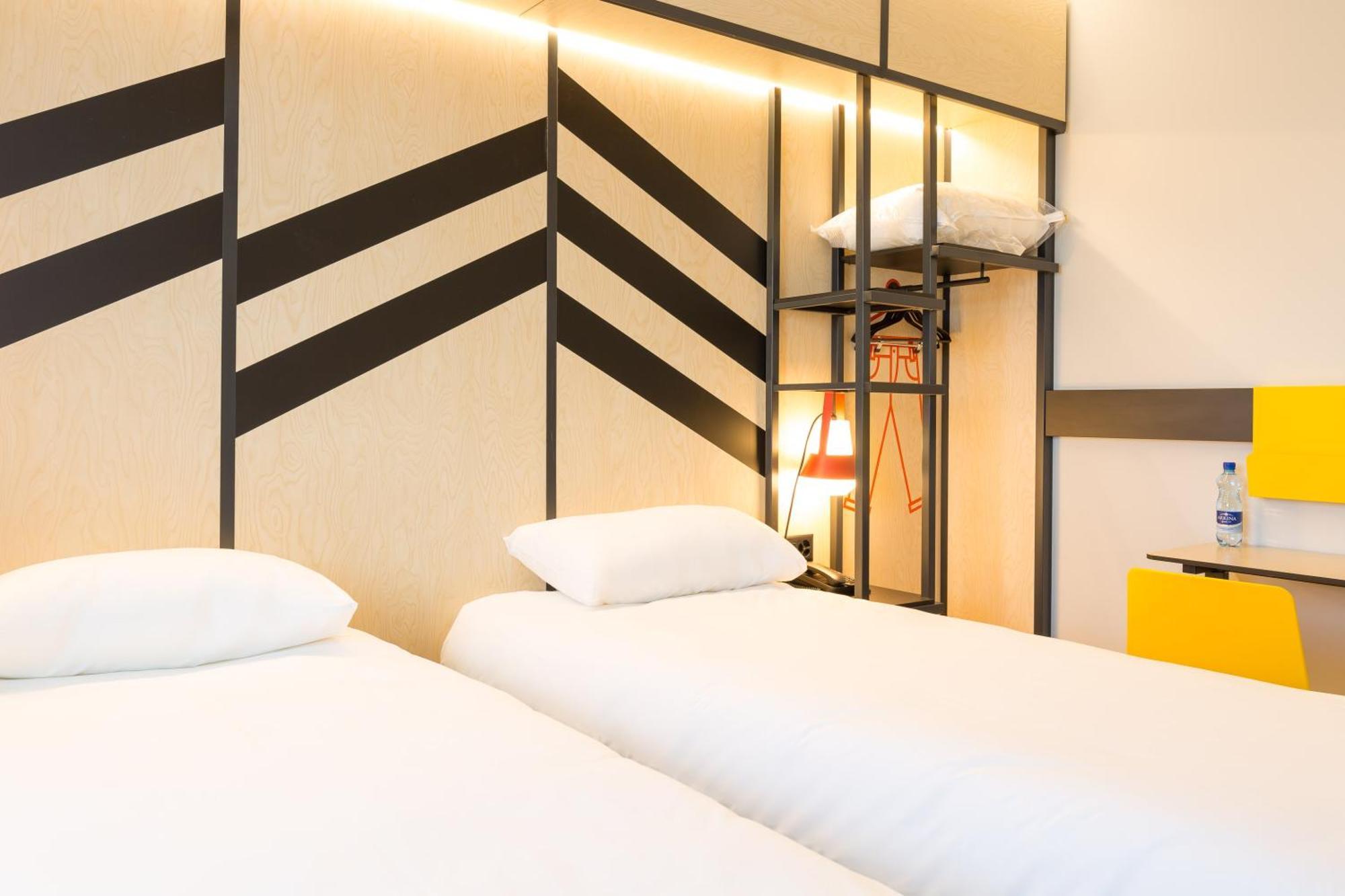 Отель Ibis Styles Geneve Palexpo Aeroport Le Grand Saconnex Экстерьер фото