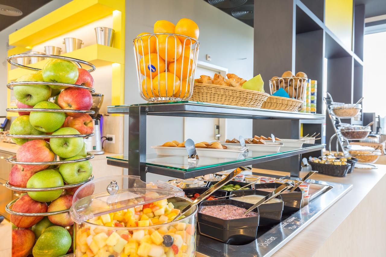Отель Ibis Styles Geneve Palexpo Aeroport Le Grand Saconnex Экстерьер фото